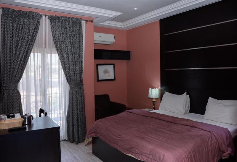 Hard Break Hotel Enugu Exterior foto
